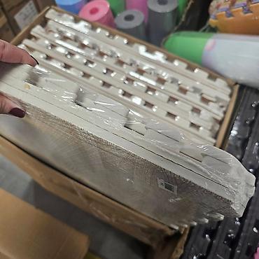 Tepisi i prostirke: Podne dečije puzle 
60*60cm
U paketu 4 kom
Paket 2500 din — 7