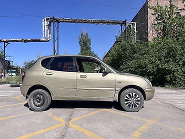 dio 27: Daihatsu Storia: 1998 г., 1 л, Автомат, Бензин, Хэтчбэк — 6