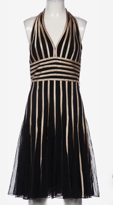 Haljine: Elegantna crno-zlatna haljina na pruge - Model: koktel/večernja — 1