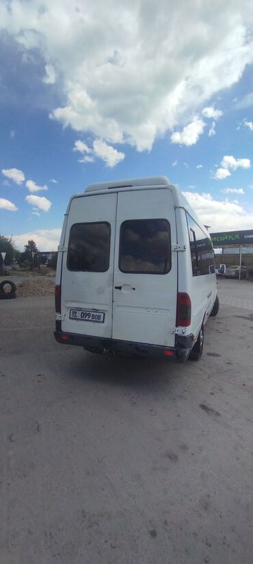 5д полики бишкек: Автобус, Mercedes-Benz, 2004 г., 2.7 л, 16-21 орун
