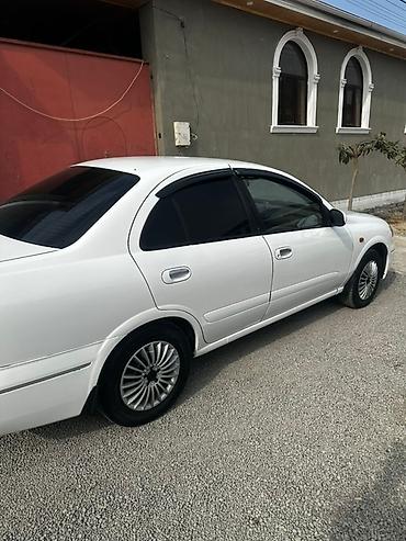 nissan note hibrit: Nissan Sunny: 1.3 l | 2008 il Sedan — 4