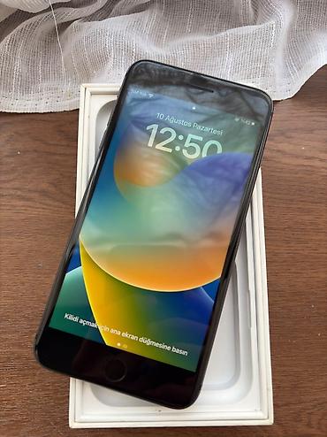 ipod touch 8: IPhone 8 Plus, Jet Black, Barmaq izi — 3