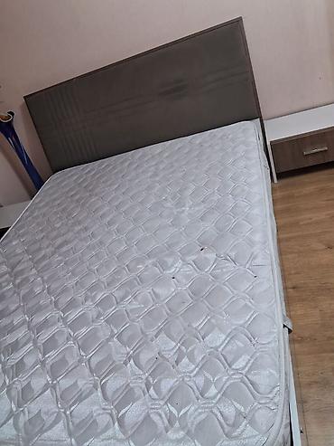 tunbucka: İki nəfərlik yataq dəsti - Ölçü: təxmini 160x200 sm (queen ölçüyə — 4