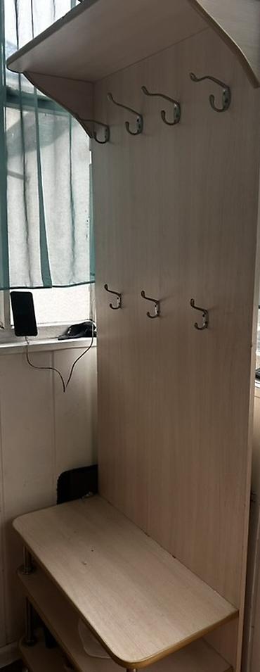 прихожный мебель: Гарнитур для прихожей, Б/у, Вешалка, ДСП — 1