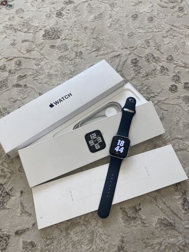 apple naushniki lightning: Продаю Apple Watch SE 2gen АКБ 100% 44 ММ Состояние идеальное,без