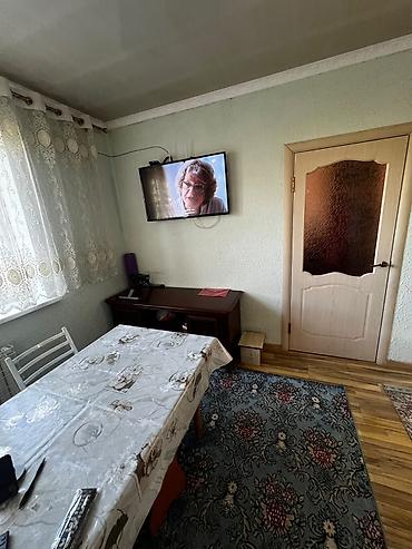 Үйлөр: 4 бөлмө, 75 м², 5 соток, Бишкек, Новопавловка а. Кыймылсыз мүлк агенттиги — 3