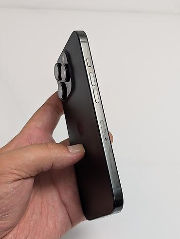 apple iphone: IPhone 16 Pro, Б/у, 256 ГБ, Black Titanium, Чехол, 87 % — 5