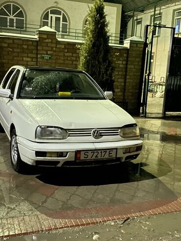 фольксваген топливо: Volkswagen Golf: 1992 г., 1.9 л, Механика, Дизель