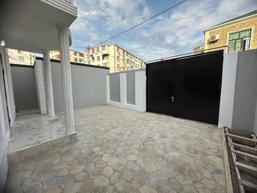 Kommersiya daşınmaz əmlakının satışı: Masazirda bank respublika arenaya arxasında 3 mərtbə təzə bina adlanan -da lalafo.az — 15 Kommersiya daşınmaz əmlakının satışı: Masazirda bank respublika arenaya arxasında 3 mərtbə təzə bina adlanan — 15