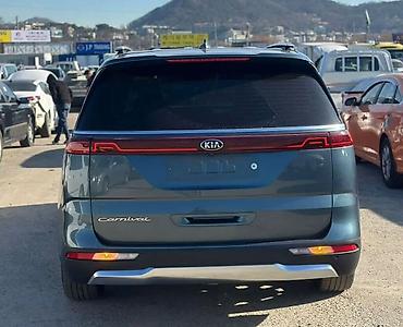 кийа карнивал: Kia Carnival: 2022 г., 2.2 л, Автомат, Дизель, Минивэн — 5