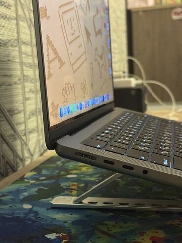 Apple MacBook: Yeni Apple MacBook, 14.1 ", Apple M3, 512 GB, Pulsuz çatdırılma, Ünvandan götürmə — 7