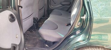 хунда жаз: Honda Jazz: 2002 г., 1.3 л, Механика, Бензин