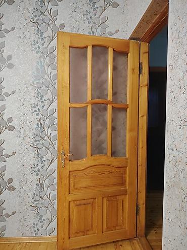 kilim: Taxta otaq qapısı – şüşəli dizayn - Material: təbii ağac (iri illikli — 1