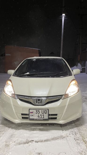 хонда вищ: Honda Fit: 2007 г., 1.5 л, Вариатор, Бензин, Хэтчбэк