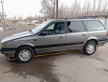 Volkswagen: Volkswagen Passat: 1989 г., 1.8 л, Механика, Бензин, Универсал — 10