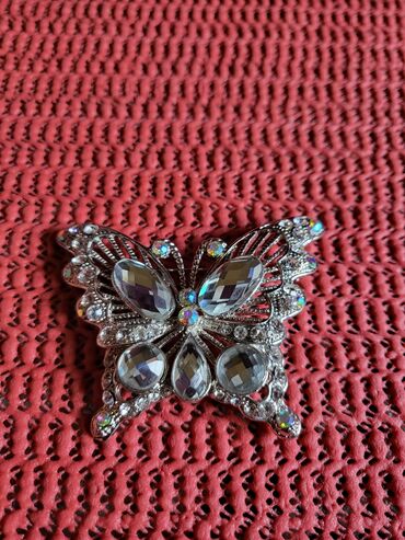 Broševi: Bоја - Srebrna, Novo — 8