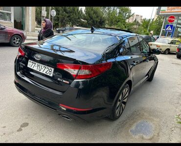 Nəqliyyat: Kia Optima: 2 l | 2012 il Sedan
