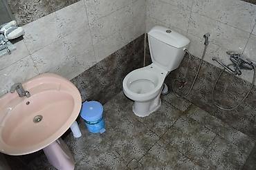Həyət evləri və villaların satışı: 4 otaqlı, 168 kv. m, Orta təmir — 13