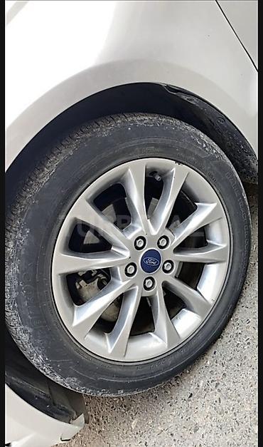 Avtomobil salonu üçün digər detallar: Ford Fusion — 11
