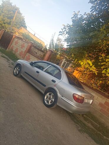 Nissan: Nissan Almera: 2002 г., 1.5 л, Механика, Газ, Седан