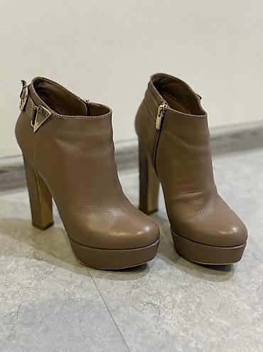 Digər ayaqqabılar: Ölçü: 35, İşlənmiş — 3