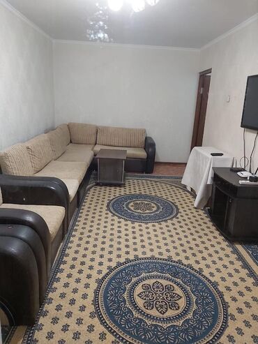 продается 3 комнатная квартира политех: 2 комнаты, 44 м², 104 серия, 3 этаж, Косметический ремонт