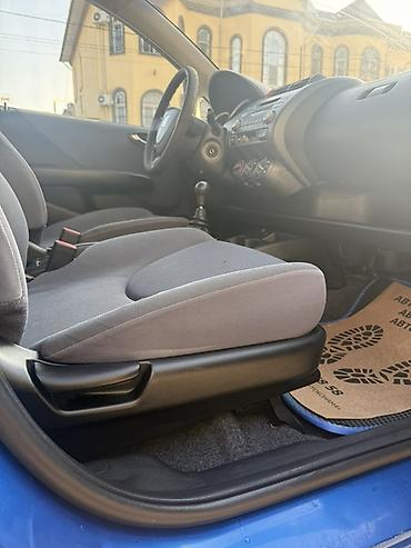 Honda: Honda Jazz: 2004 г., 1.3 л, Ручные, Бензин, Хэтчбэк — 9