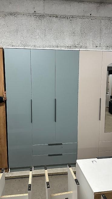 Шифоньеры, шкафы для одежды: Качество на первом месте! Прослужит вам долгие годы! Трехдверный шкаф — 11