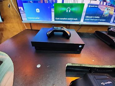 Masaüstü kompüterlər və iş stansiyaları: GAMİNG SET 1 ƏDƏD XBOX ONE X 1 ƏDƏD XBOX ONE S 2 ƏDƏD XBOX PULTU 2 — 4