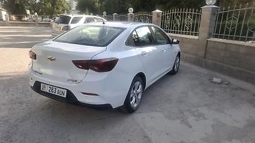 шевроле монза: Chevrolet Onix: 2020 г., 1 л, Автомат, Бензин, Седан — 3
