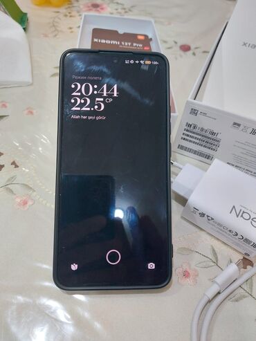 телефон fly белый: Xiaomi 13T Pro, 512 ГБ, цвет - Черный, 
 Сенсорный, Отпечаток пальца, Две SIM карты