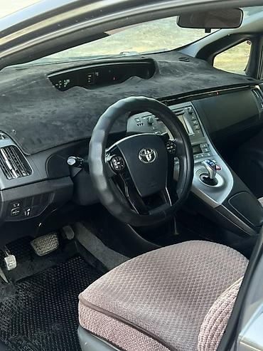 jetour dashing: Toyota Prius: 2013 г., 1.8 л, Автомат, Гибрид, Хэтчбэк — 9