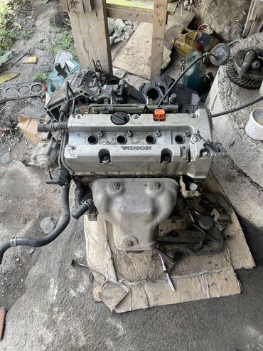 Двигатели, моторы и ГБЦ: Бензиновый мотор Honda 2005 г., 2.4 л, Б/у, Оригинал
