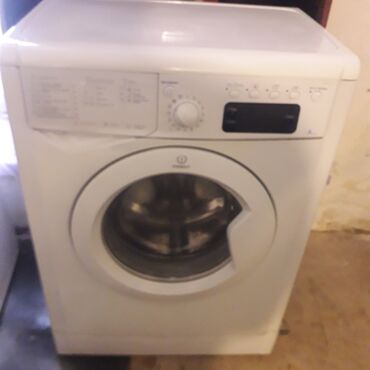 qabyuyan masinlar: Paltaryuyan maşın Indesit, 6 kq, İşlənmiş, Avtomat, Qurutma var