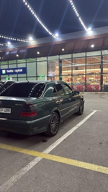 mercedes cl220: Mercedes-Benz C-Class (W202) sedan - Kuzov: 4 qapılı sedan, tünd — 4