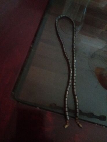 srebrni nakit kompleti: Ogrlica. bižuterija. Dužina 40 cm