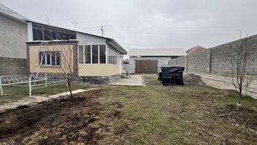 продаю дом село манас: Времянка, 55 м², 2 комнаты, Собственник