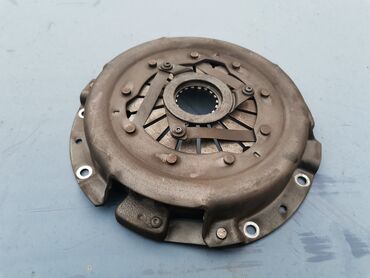 Auto delovi: Korpa kvačila Lada Karavan, Lada Niva i stariji modeli Lada broj — 1