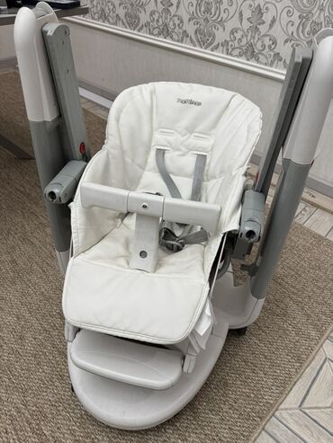 Стульчики для кормления: Детский стульчик Peg Perego Tatamia, выполненный в нейтральных at lalafo.kg Стульчики для кормления: Детский стульчик Peg Perego Tatamia, выполненный в нейтральных