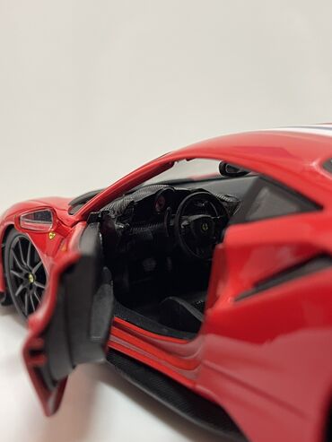 Avtomobil modelləri: Ferrari, 2025 il, 1:24, Dəmir, Rayonlara çatdırılma, Ödənişli çatdırılma, Ünvandan götürmə — 19