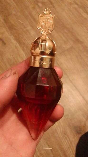biogellr dirnaqlar v kutikul uecuen vasitlr: Katy Perry parfümü – 30 ml (1.0 fl. oz) eau de parfum. - Qırmızı