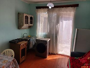 neftcilər ev: 24 kv. m, 1 otaqlı — 2
