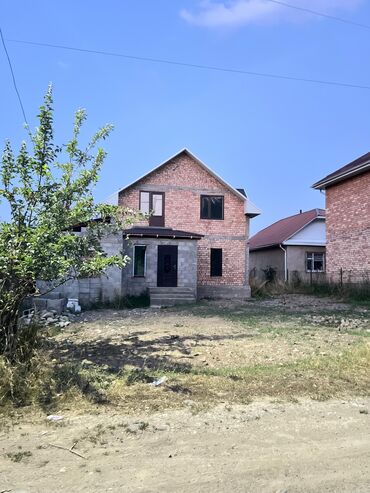 дом в пишпеке: Дом, 145 м², 4 комнаты, Собственник, ПСО (под самоотделку)