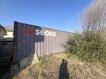 вагон на калесах: Морской контейнер 40 тонна (стандартный 40’ DV), бренд Seaco/GE — 1