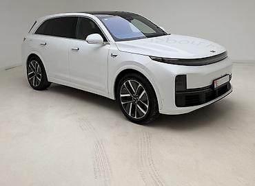 Lixiang: Lixiang L7: 2023 г., 1.5 л, Автомат, Электромобиль, Кроссовер — 1