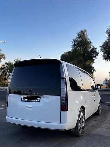 sprinter bazar: Hyundai Staria: 2021 г., 3.5 л, Газ, Минивэн — 4