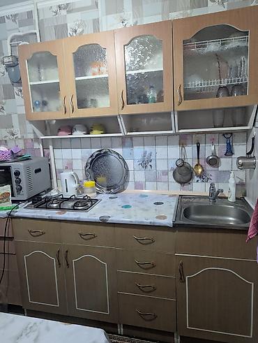 Продажа квартир: 1 комната, 32 м², 8 мкр 104 серия, 4 этаж — 5