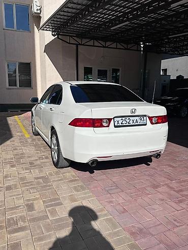 dio 27: Honda Accord: 2004 г., 2.4 л, Автомат, Бензин, Седан — 4