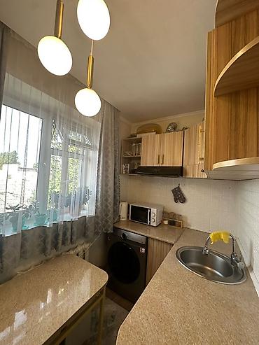 long лонг: 2 комнаты, 40 м², Хрущевка, 2 этаж — 4