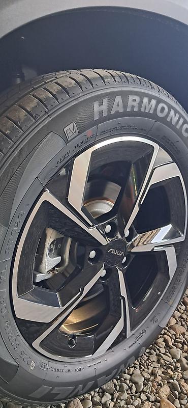 byd 05: Dongfeng AX7: 2026 г., 2.1 л, Автомат, Электромобиль, Кроссовер — 4